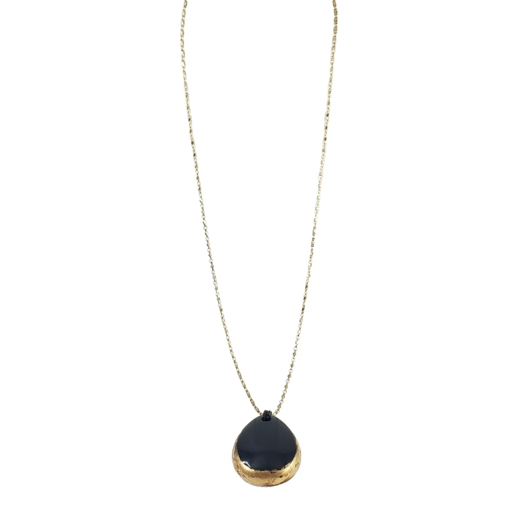 Chico's long pendant necklace gold tone black